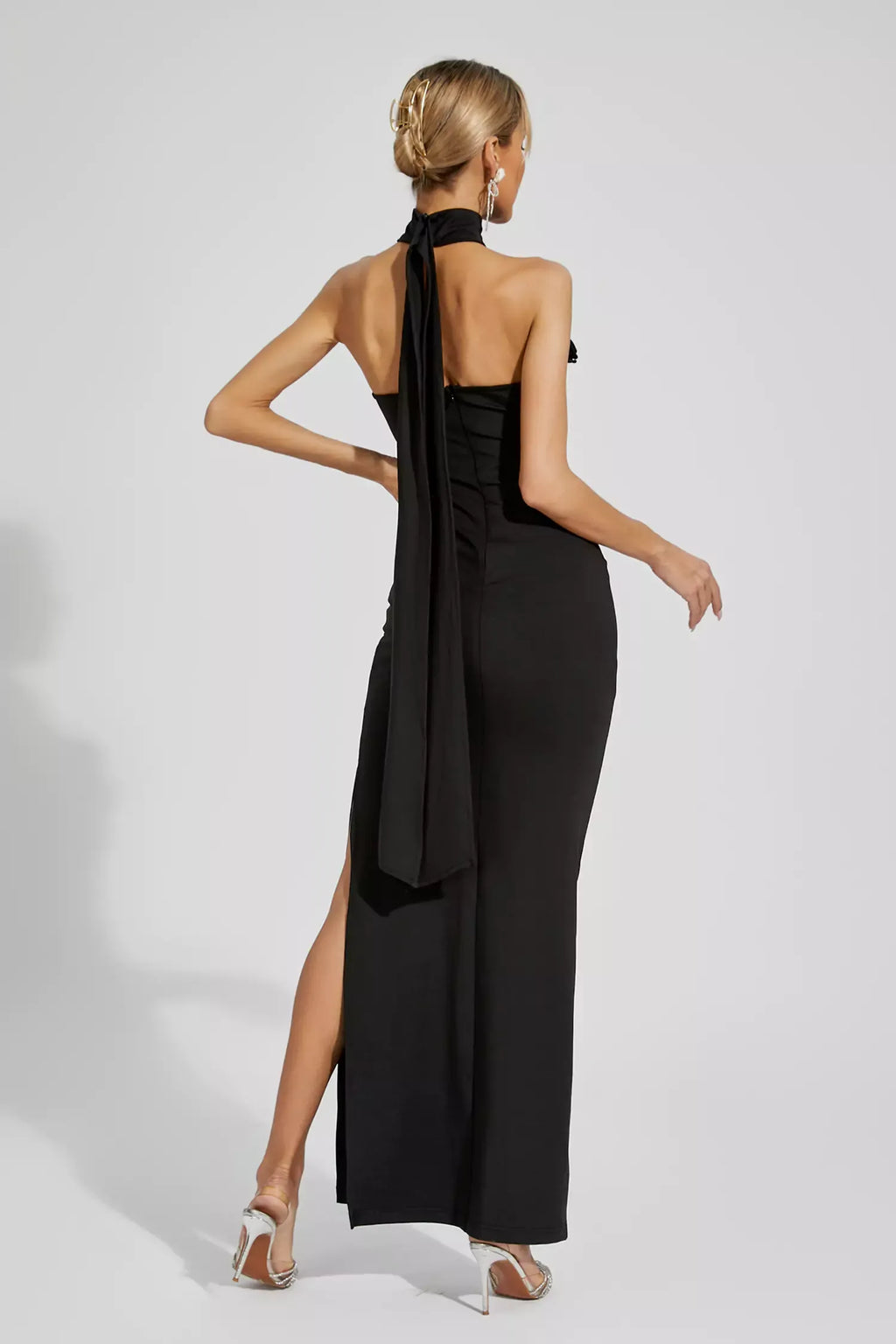 Dalary Black Floral Ruched Halter Maxi Dress