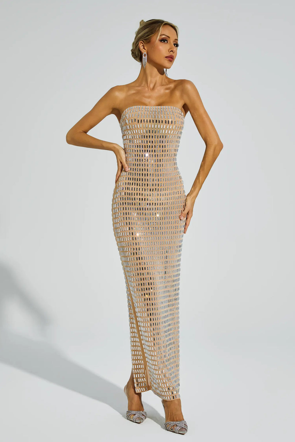 Hawthorne Diamond Off Shoulder Maxi Dress In Champagne